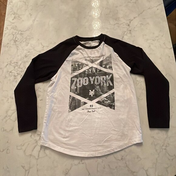 Zoo York Youth 3/4 Long Sleeve Tee - vintage baseball style - city scape - Picture 4 of 9
